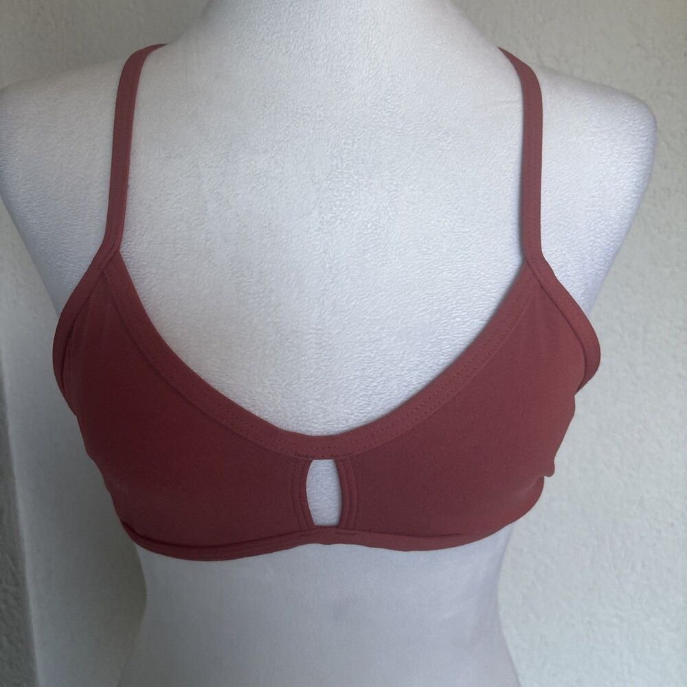 Jolyn Clothing Company “vent” Bikini top Made In The USA Size Medium